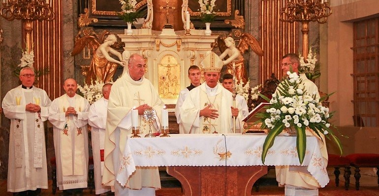 kalazanci_mise_nagykaroly_08_25