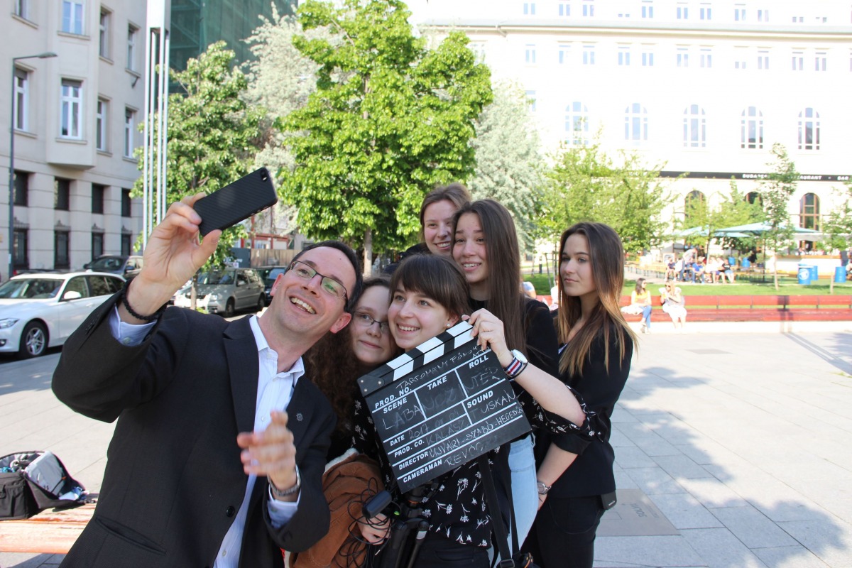 piar_media