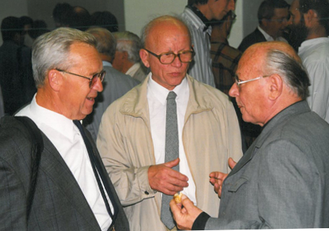 apu_98-08-25_gorbe_l_ezustmise